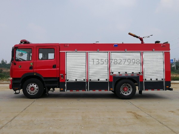 东风7吨泡沫消防车